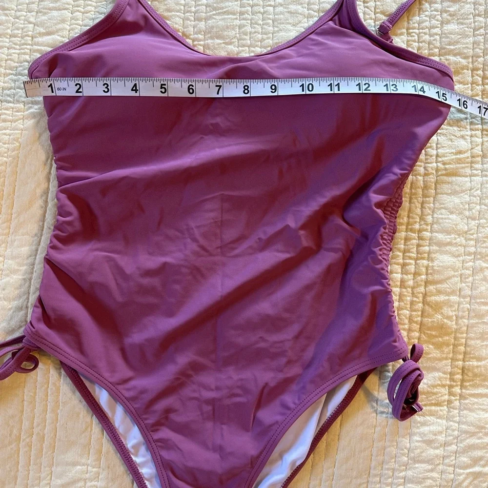 Women’s Amazon Basics One Piece Swimsuit in Purple size Large